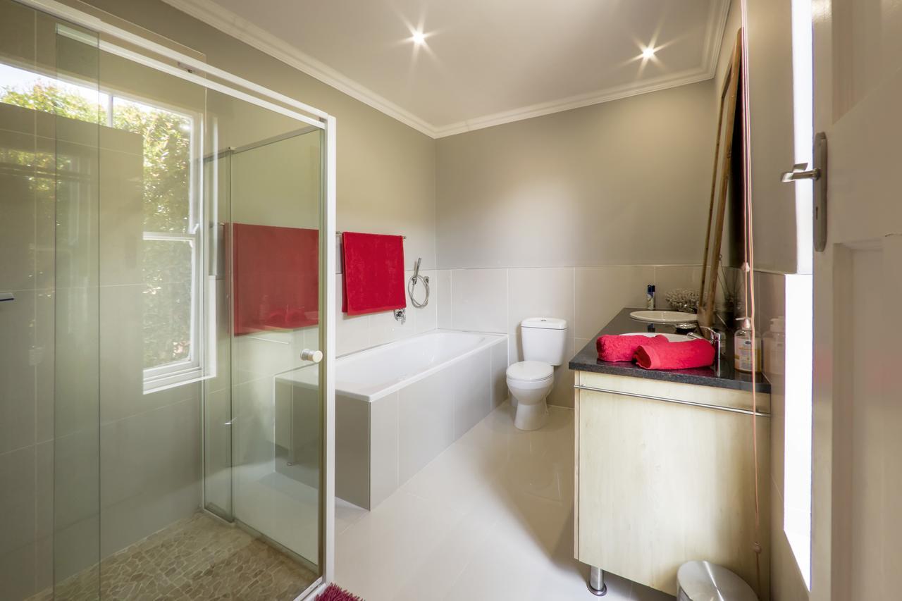 B'S Place Port Elizabeth Extérieur photo